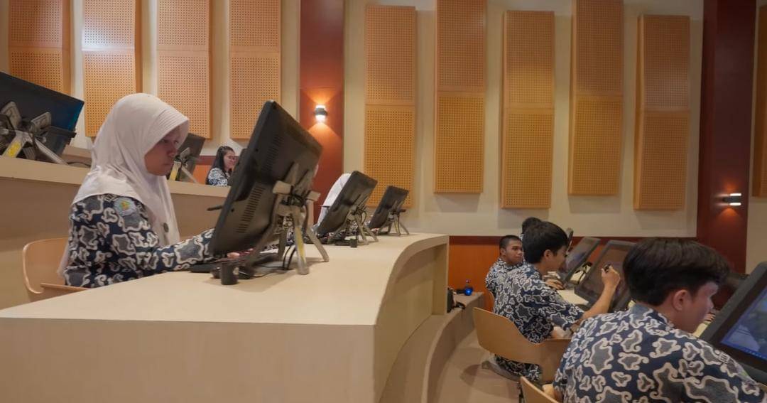 YouTube.com/RUS Animation Studio